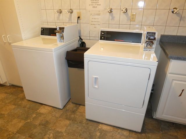 621 3rd St, Cheney, WA 99004