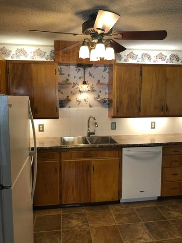 621 3rd St, Cheney, WA 99004
