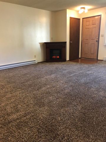 621 3rd St, Cheney, WA 99004