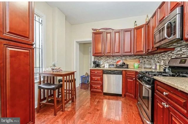 2015 N GRATZ ST, Philadelphia, PA 19121