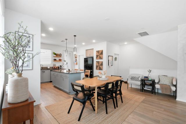 5491 SEACLIFF PL 108, San Diego, CA 92154