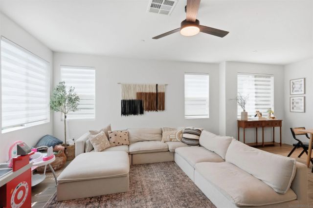 5491 SEACLIFF PL 108, San Diego, CA 92154