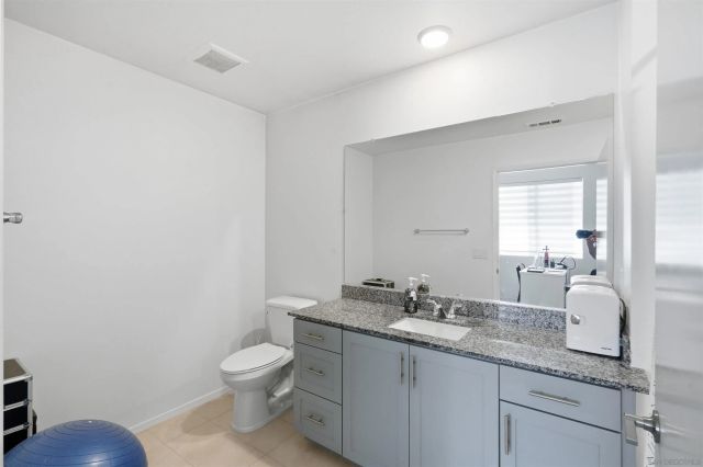 5491 SEACLIFF PL 108, San Diego, CA 92154