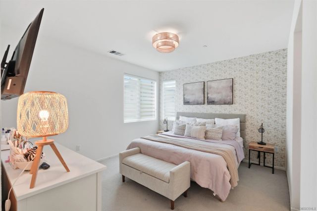 5491 SEACLIFF PL 108, San Diego, CA 92154