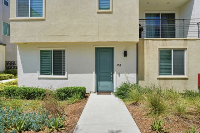 5491 SEACLIFF PL 108, San Diego, CA 92154