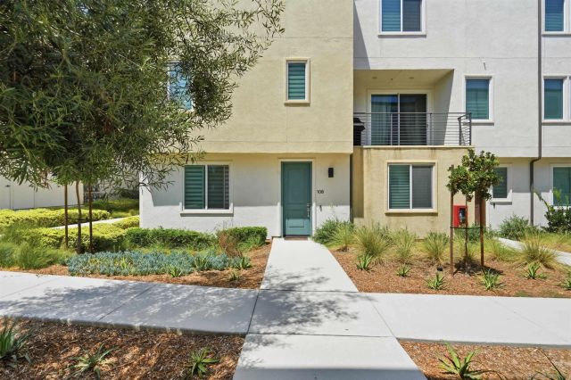 5491 SEACLIFF PL 108, San Diego, CA 92154