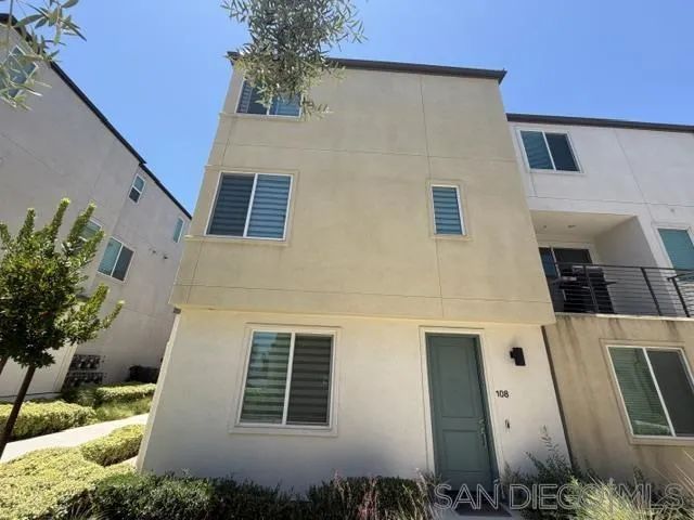 5491 SEACLIFF PL 108, San Diego, CA 92154