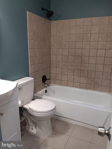 1310 PATRICK HENRY PL, Philadelphia, PA 19122