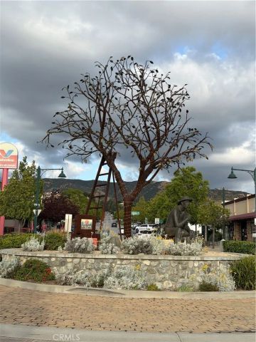 12426 2nd, Yucaipa, CA 92339