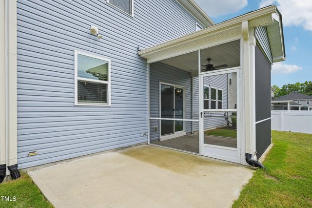 256 Summer Ranch Drive, Fuquay Varina, NC 27526