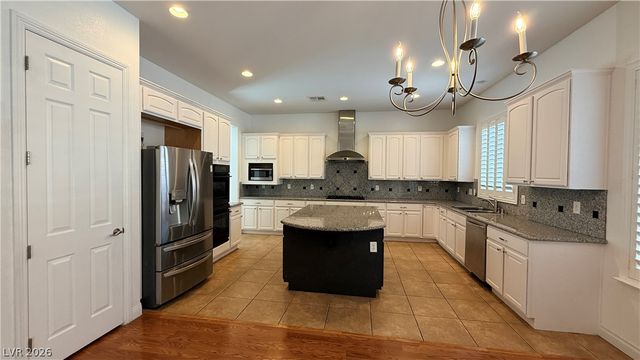 2424 Antrim Irish Drive, Henderson, NV 89044