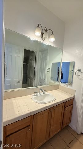 2424 Antrim Irish Drive, Henderson, NV 89044