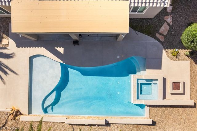 2424 Antrim Irish Drive, Henderson, NV 89044