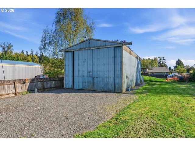 156 WILLIAMS Ave, Kelso, WA 98626