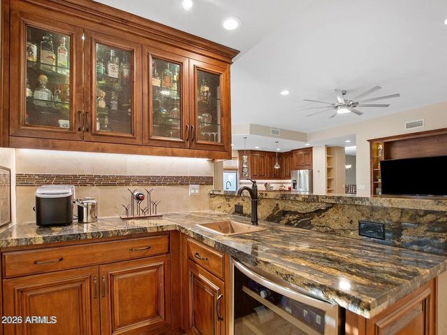 15426 S 4TH Avenue, Phoenix, AZ 85045