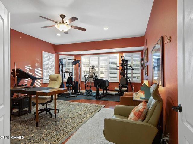 15426 S 4TH Avenue, Phoenix, AZ 85045