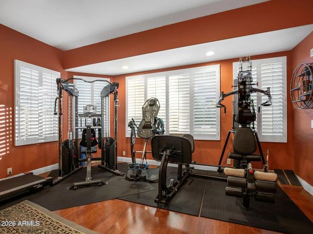 15426 S 4TH Avenue, Phoenix, AZ 85045