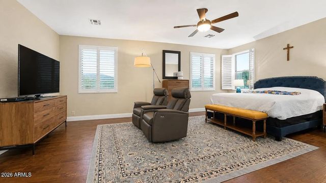15426 S 4TH Avenue, Phoenix, AZ 85045