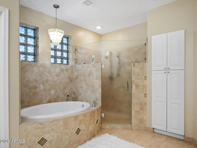 15426 S 4TH Avenue, Phoenix, AZ 85045