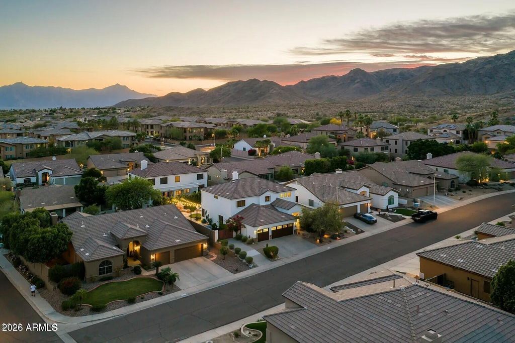 15426 S 4TH Avenue, Phoenix, AZ 85045 — photo 5