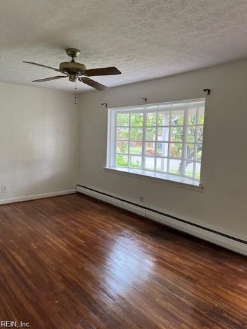 625 Beach View ST, Norfolk, VA 23503