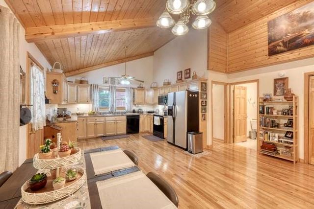 280 Fox Trot Lane, Murphy, NC 28906