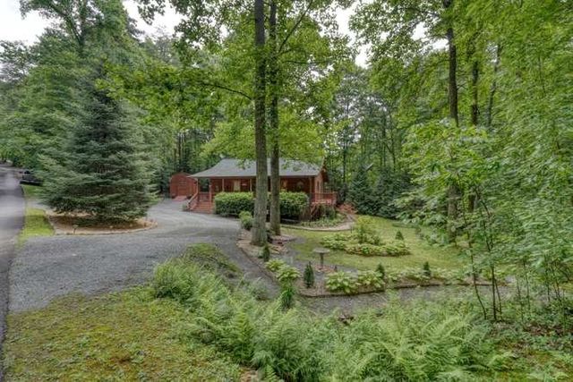 280 Fox Trot Lane, Murphy, NC 28906