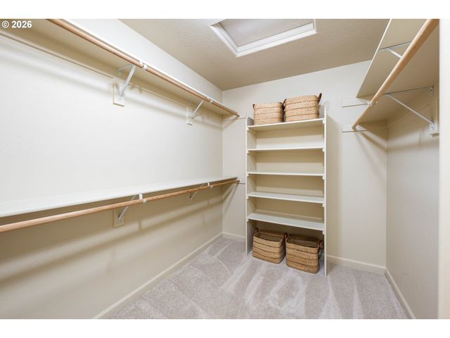 6508 Nw MCMULLEN Ave, Portland, OR 97229