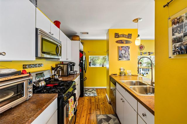 840 Robin Street, Houston, TX 77019