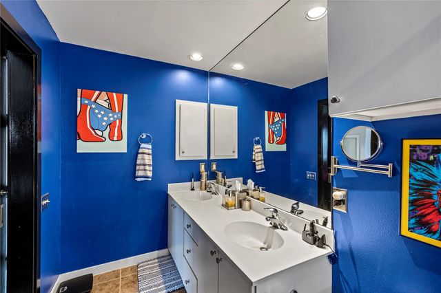 840 Robin Street, Houston, TX 77019