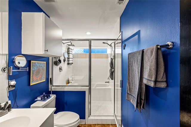 840 Robin Street, Houston, TX 77019