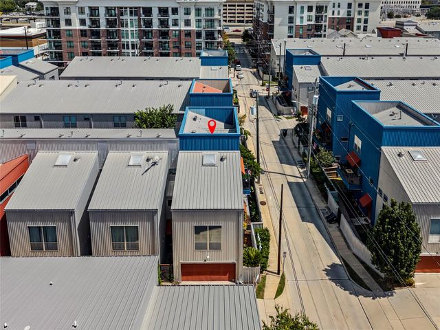 840 Robin Street, Houston, TX 77019
