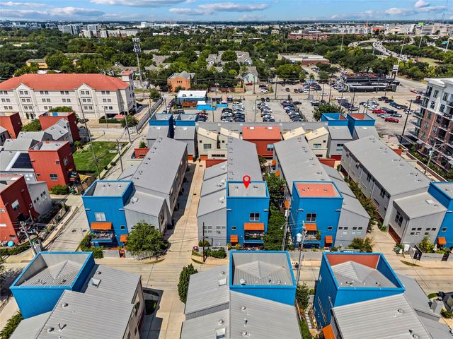 840 Robin Street, Houston, TX 77019