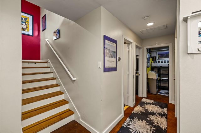 840 Robin Street, Houston, TX 77019