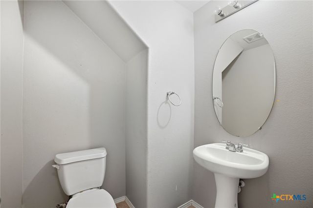 316 Housefinch Loop, Leander, TX 78641