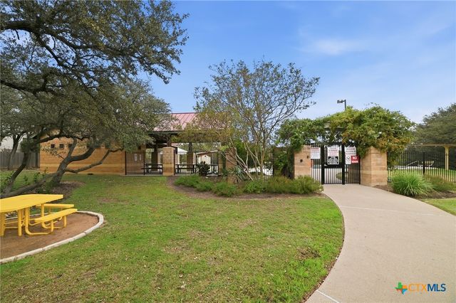 316 Housefinch Loop, Leander, TX 78641