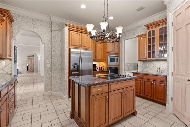 27 STONE GATE N, Longwood, FL 32779