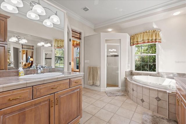 27 STONE GATE N, Longwood, FL 32779