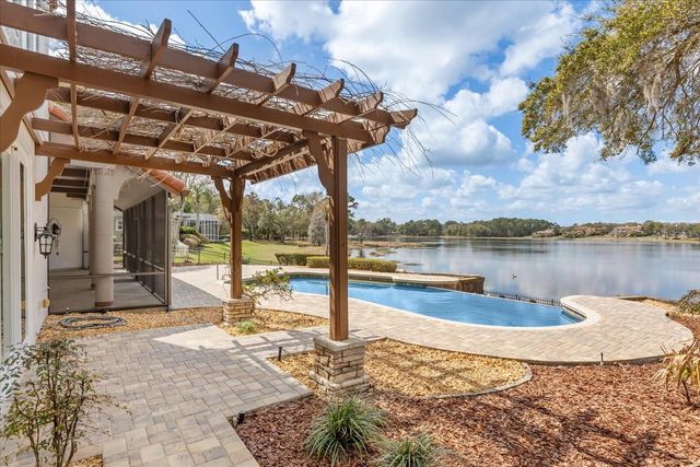 27 STONE GATE N, Longwood, FL 32779