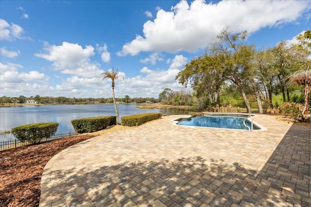 27 STONE GATE N, Longwood, FL 32779