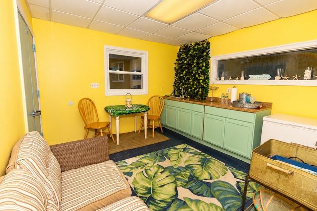 196 Mechanic St, Foxboro, MA 02035
