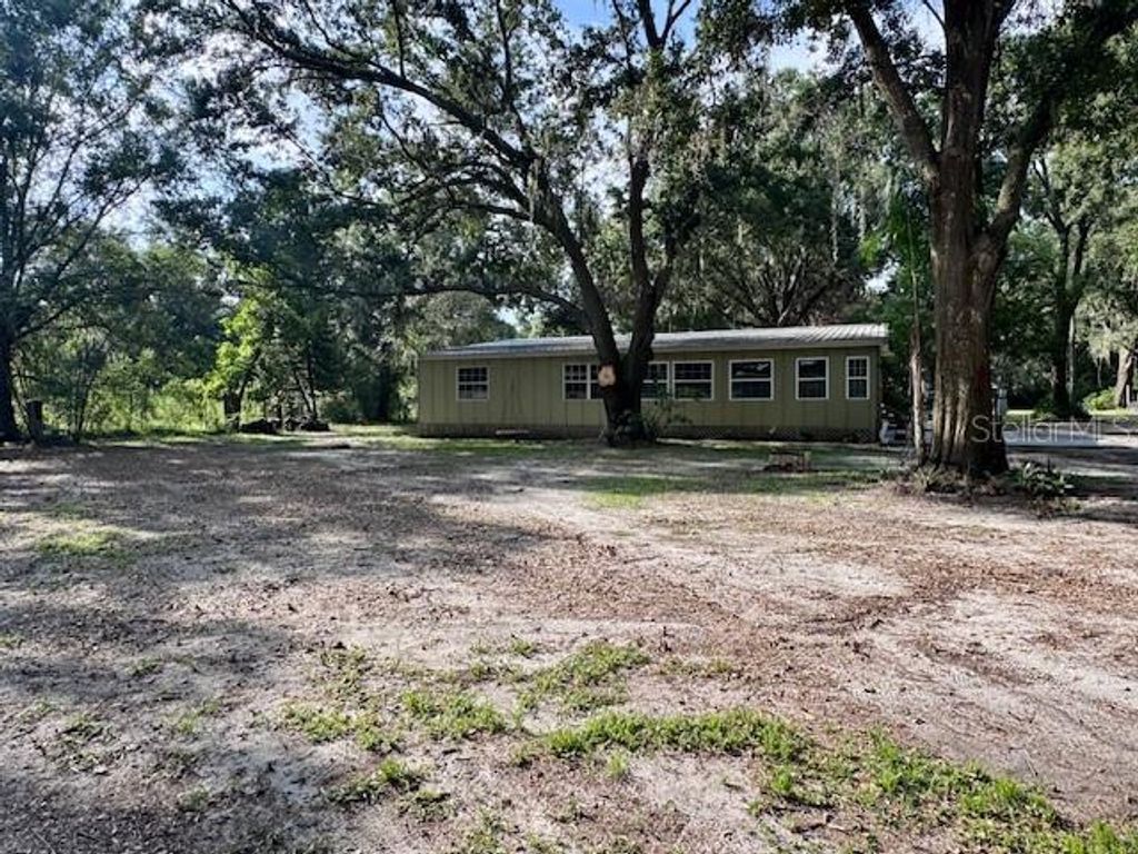 3113 S WIGGINS ROAD, Plant City, FL 33566