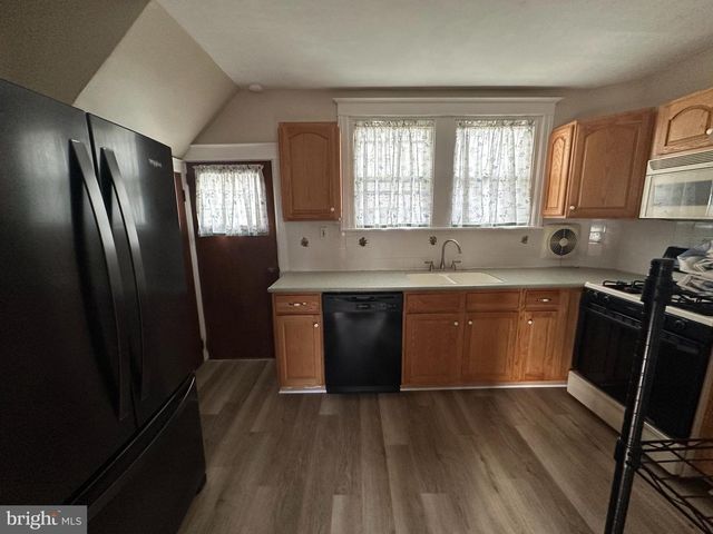 2419 HOLLIS RD, Havertown, PA 19083