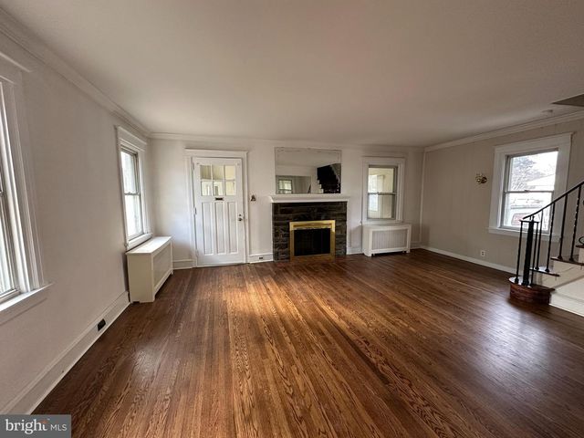 2419 HOLLIS RD, Havertown, PA 19083