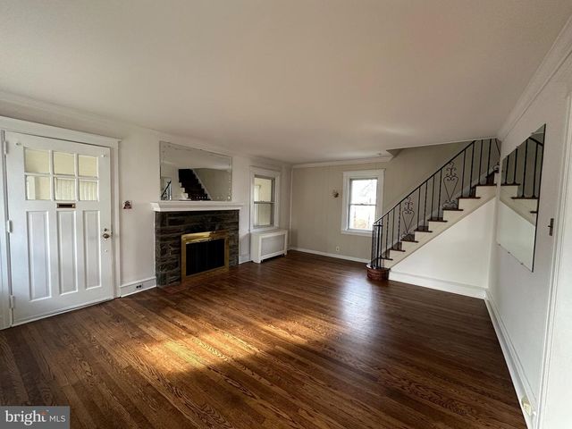 2419 HOLLIS RD, Havertown, PA 19083