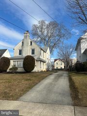 2419 HOLLIS RD, Havertown, PA 19083