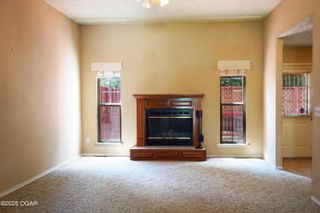 1940 Bluebird Drive, Webb City, MO 64870