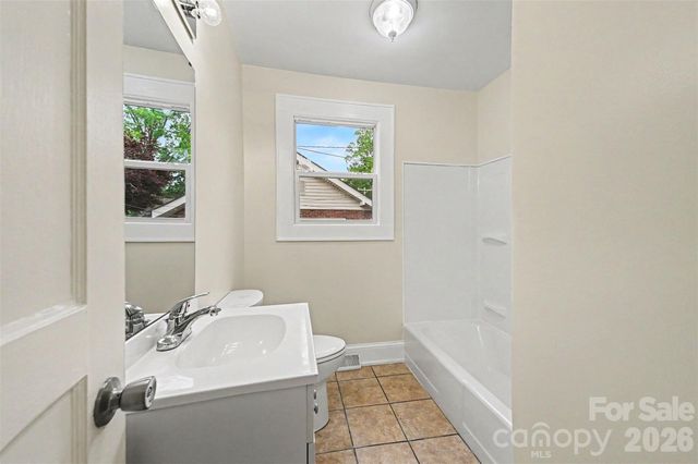 823 Lincolnton Road, Salisbury, NC 28144
