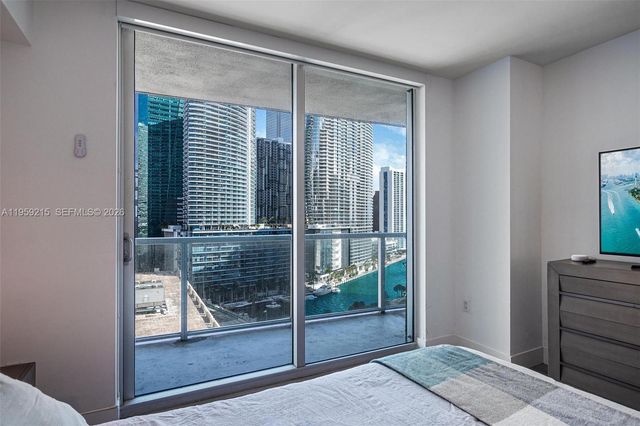 500 Brickell Ave 1903, Miami, FL 33131