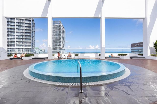 500 Brickell Ave 1903, Miami, FL 33131